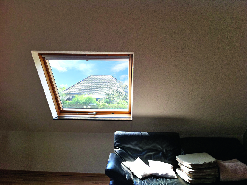 Fenster, Couch, Mobiliar, Wohnzimmer, Dachfenster